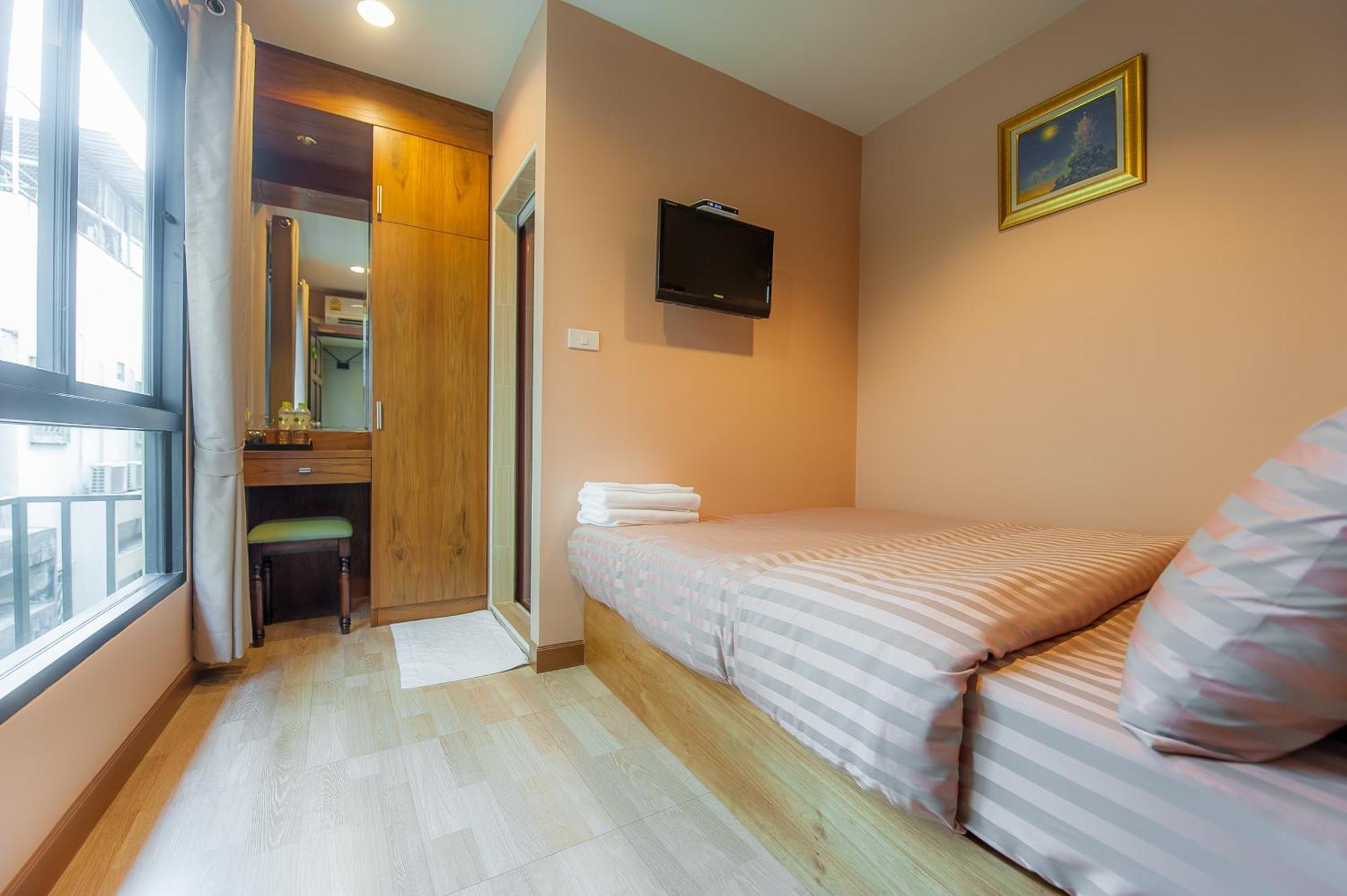 Hotel Full House Bangkok Zimmer foto