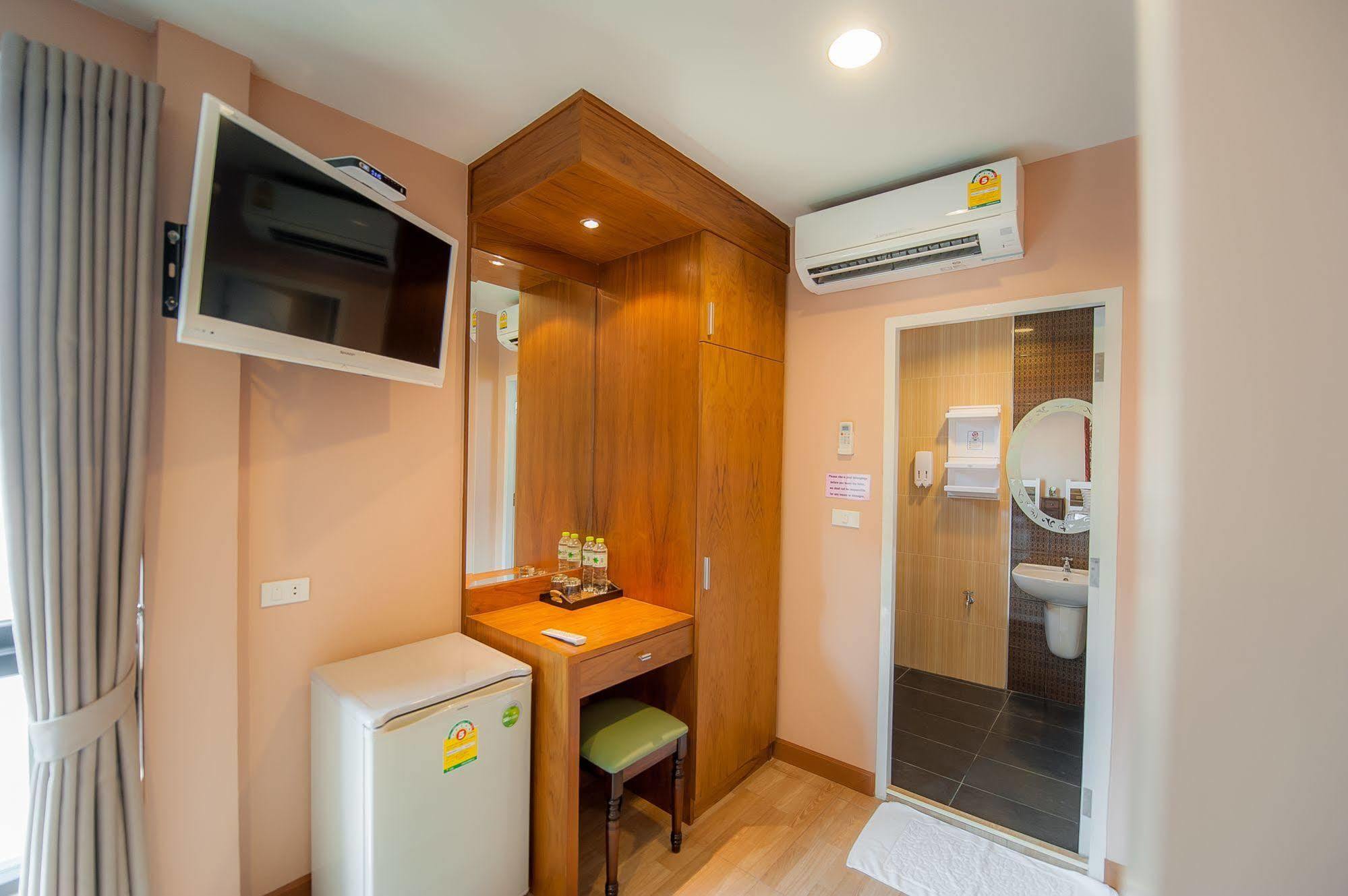 Hotel Full House Bangkok Exterior foto