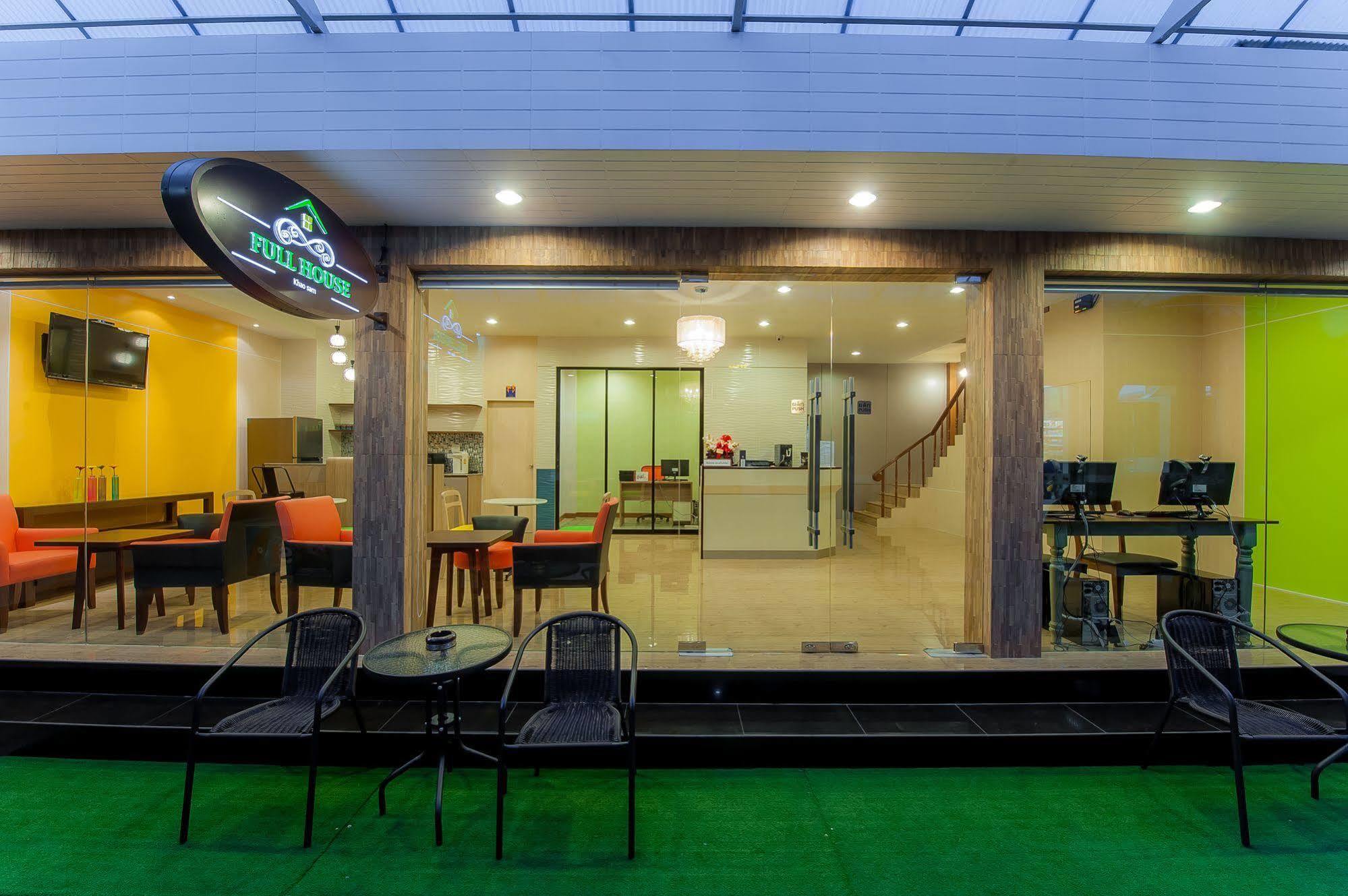Hotel Full House Bangkok Exterior foto
